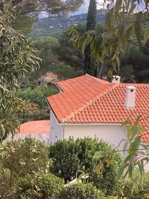 Villa La Farigoule, Cap Benat - Domaine Du Ris Bormes-les-Mimosas 0*,